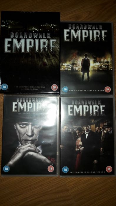Serialele Boardwalk Empire și 24