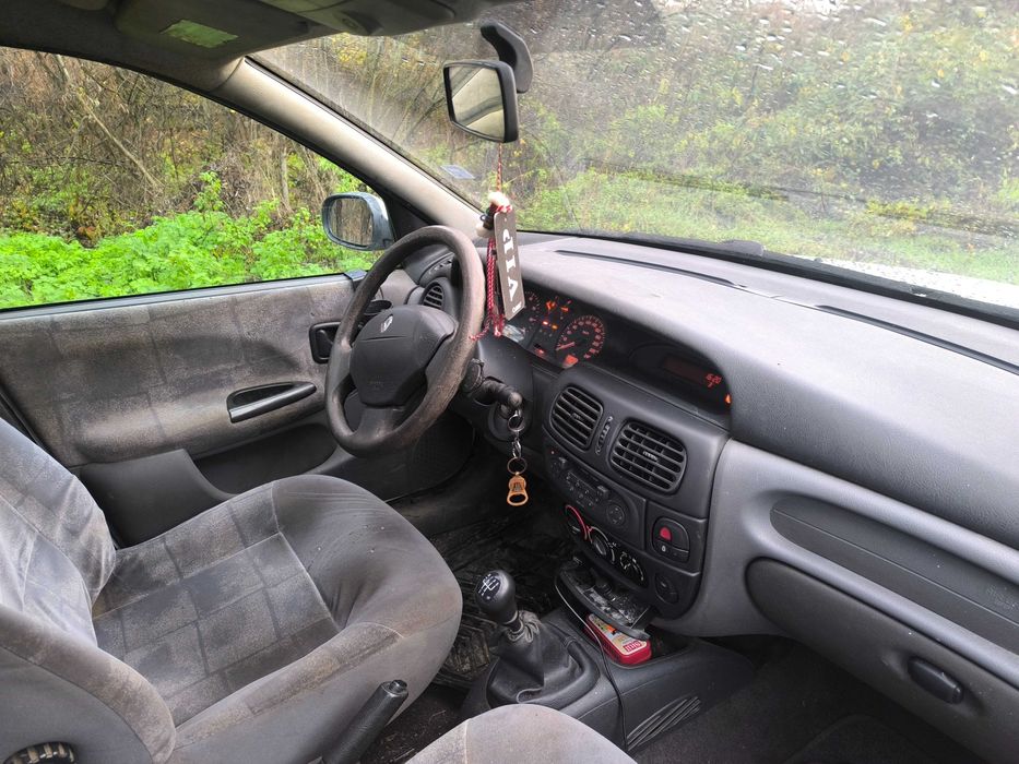 Рено Меган 2005 г.