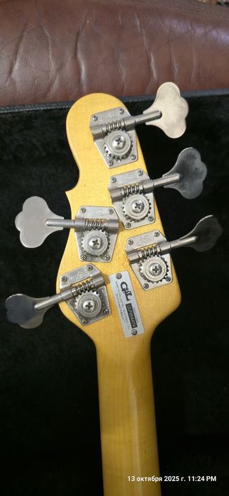 Бас гитара G&L L2500