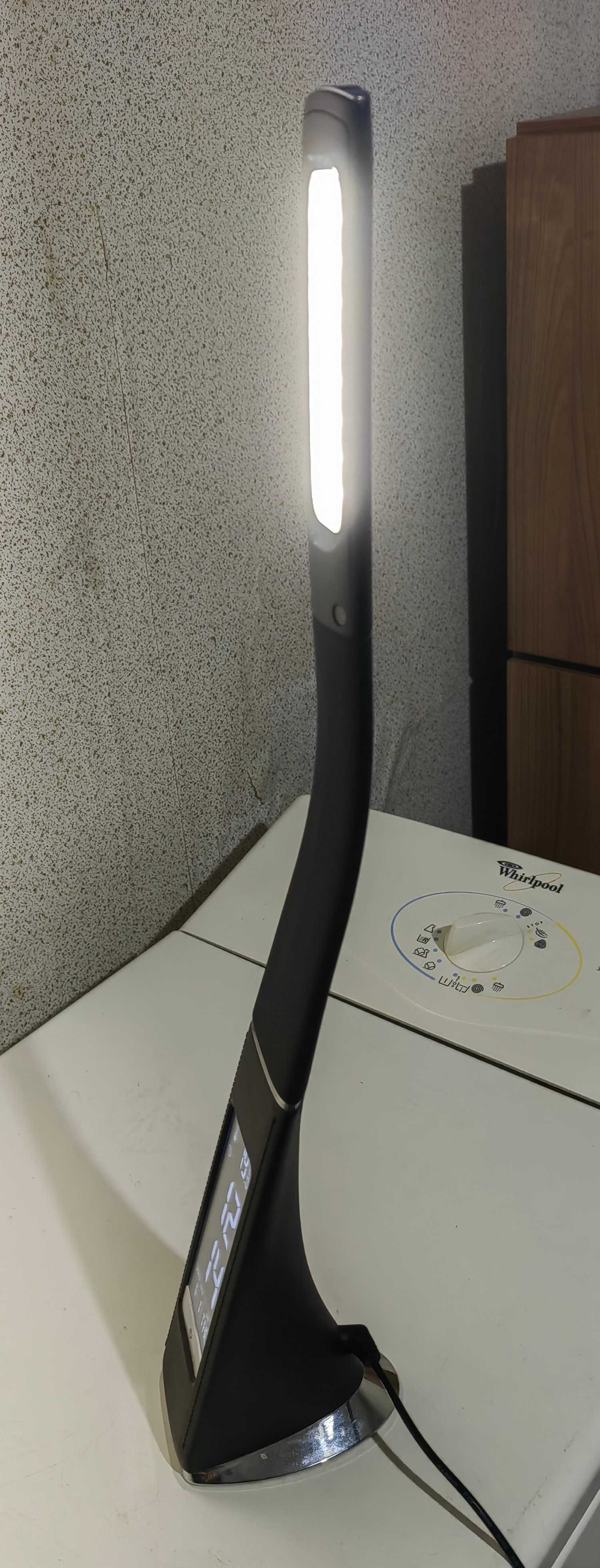 Настолна LED лампа Livarno Lux с гъвкаво рамо