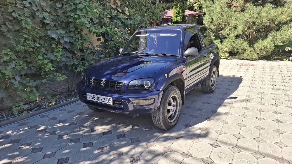 Продам  автомобиль  в отличном состоянии