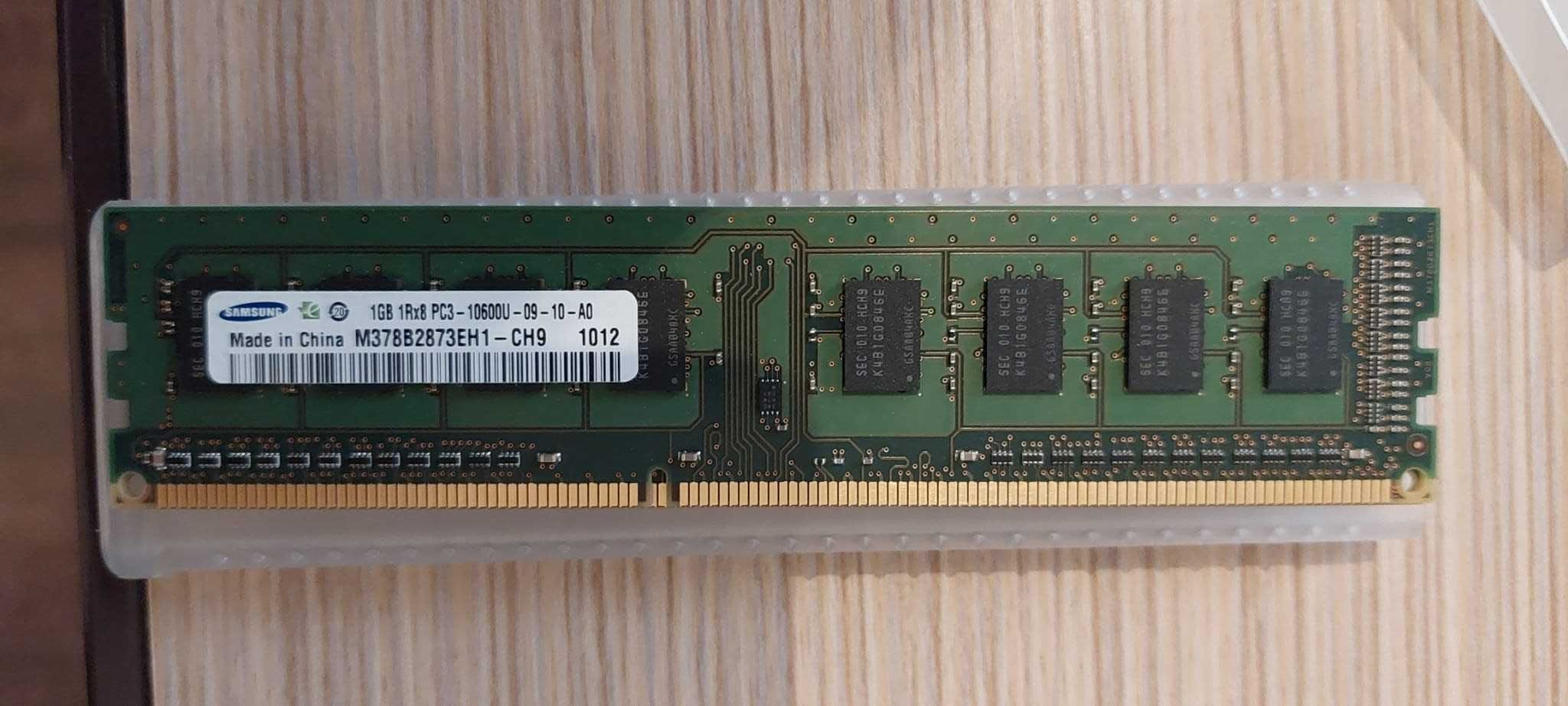 Memorie Samsung DDR3, PC3-10600, 1333MHz, 1GB, DIMM Desktop Non-ECC