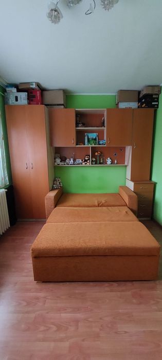 Mobilier camera tineret