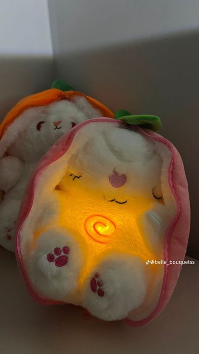 Зайчик в клубнике!!