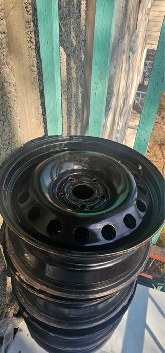 Штампованный диск