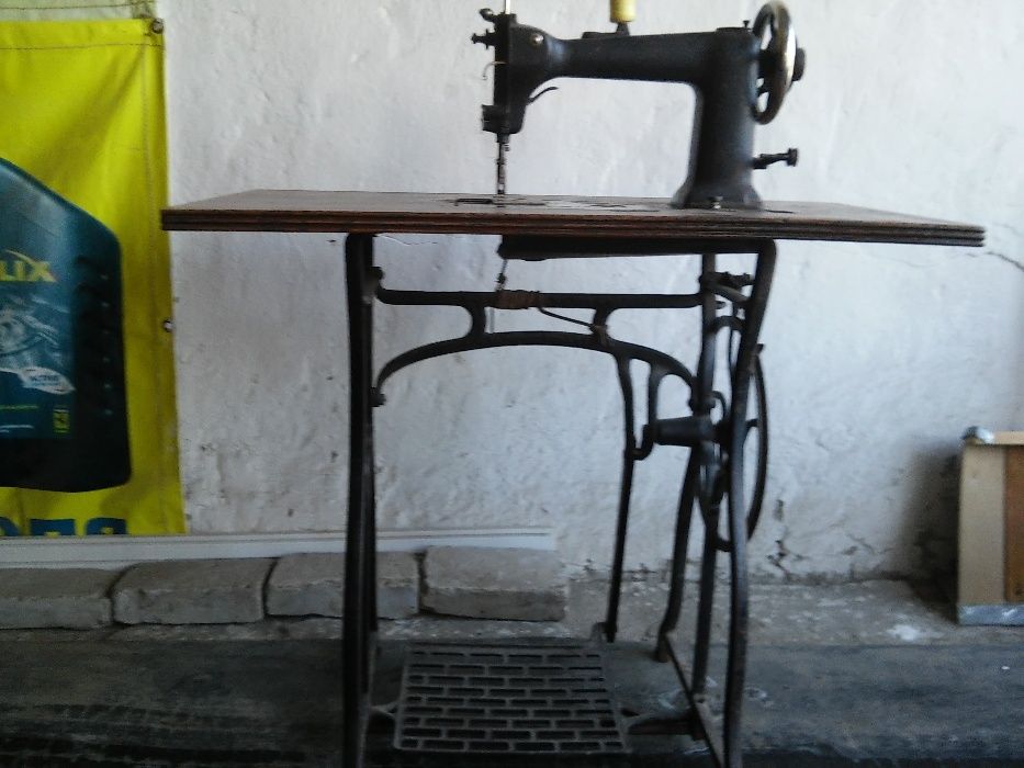 Американская швейная машинка Wheeler&Wilson 1895 г.