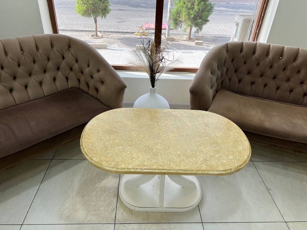 Divan + stol qoshib beriladi