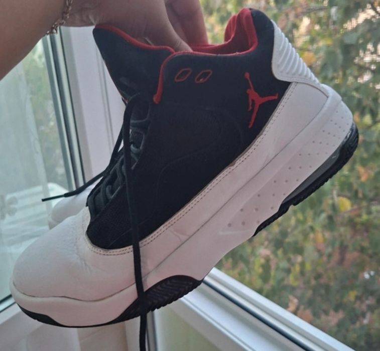 Adidasi (gheata) Jordan Aura 2 Max 43