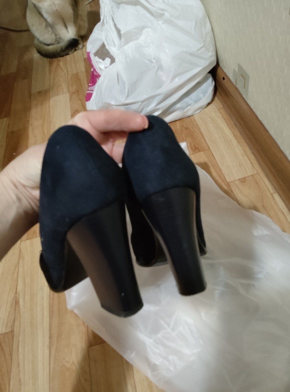 Туфли женские на каблуке