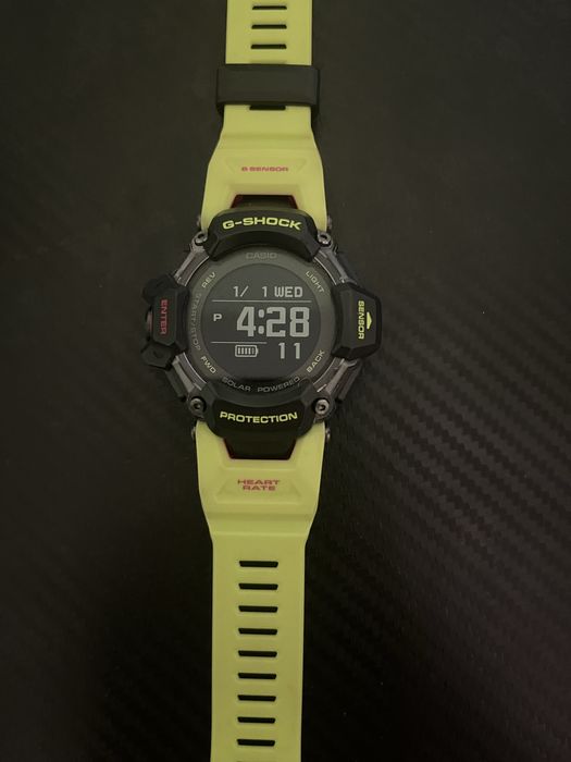 CASIO g-shock g-squad