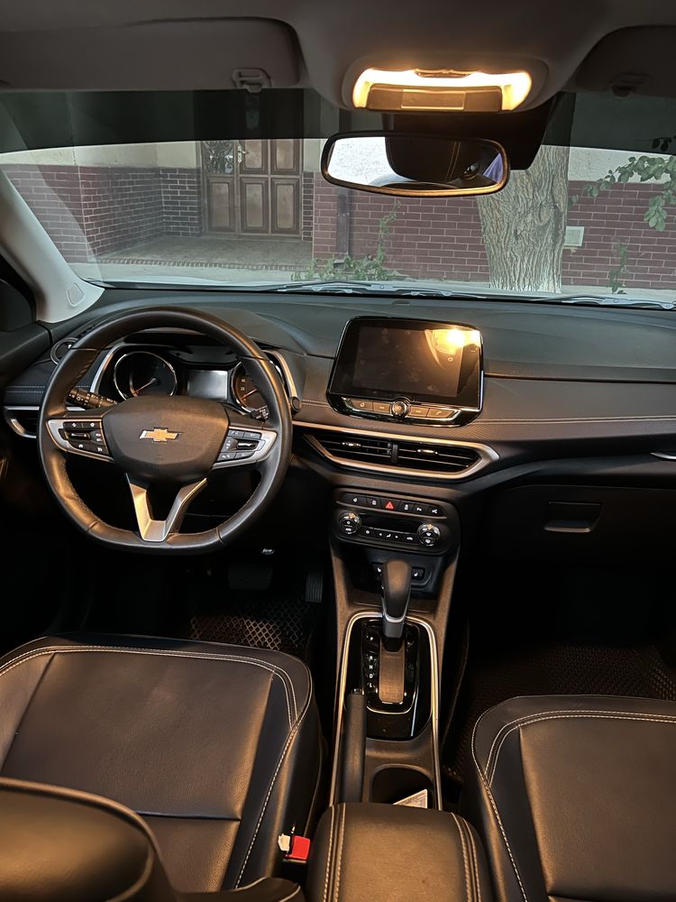 Tracker premier plus 2024