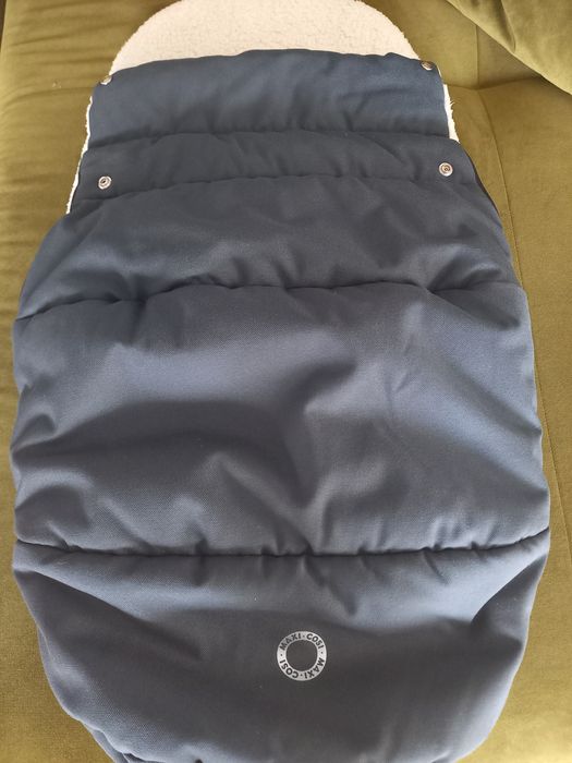 Количка Maxi cosi 2в1 с подарък с подарък зимен чувал