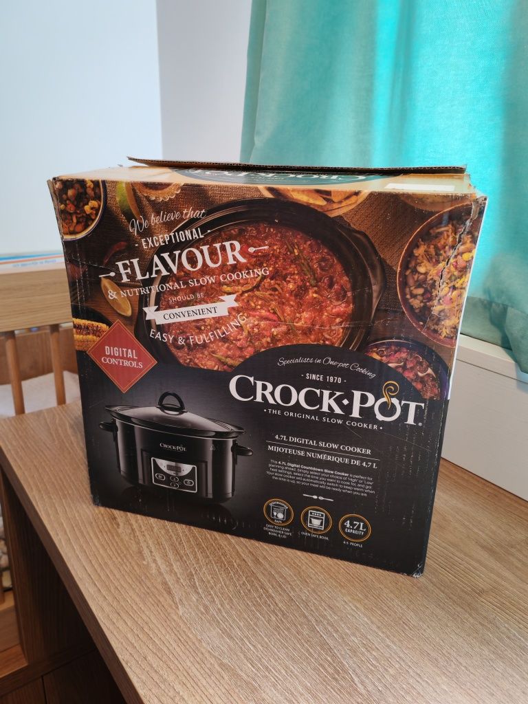 Slow cooker 4.7 L