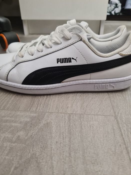Vând încălțăminte sport Puma, Nike,Hilfiger