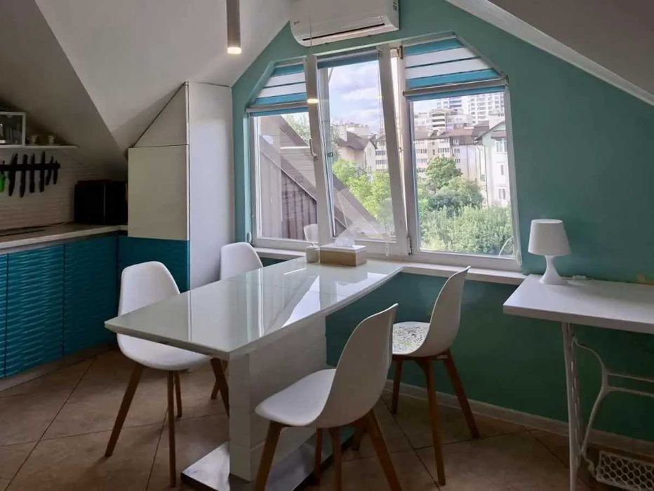 Дава се под наем Тристаен апартамент в София, Зона Б-18 - 100 кв.м за 663 € - Снимка #3