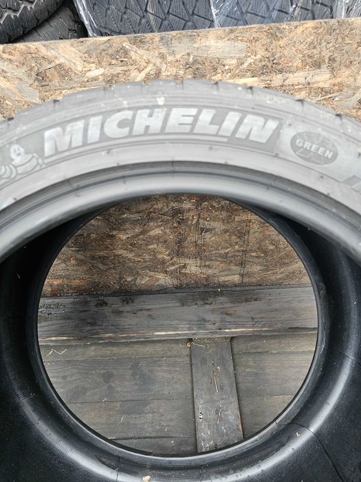 Anvelope 315 35 20/275 40 20