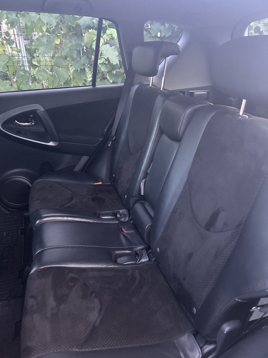 Toyota RAV4 2.2 D-CAT 4x4 Automată .Full dotări .Întreținută Impecabil