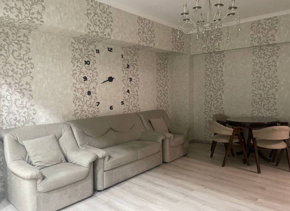 Срочно! Квартира на Ц7 (ЦУМ) 1*2/2/9 общ пл 45м  с обстановкой