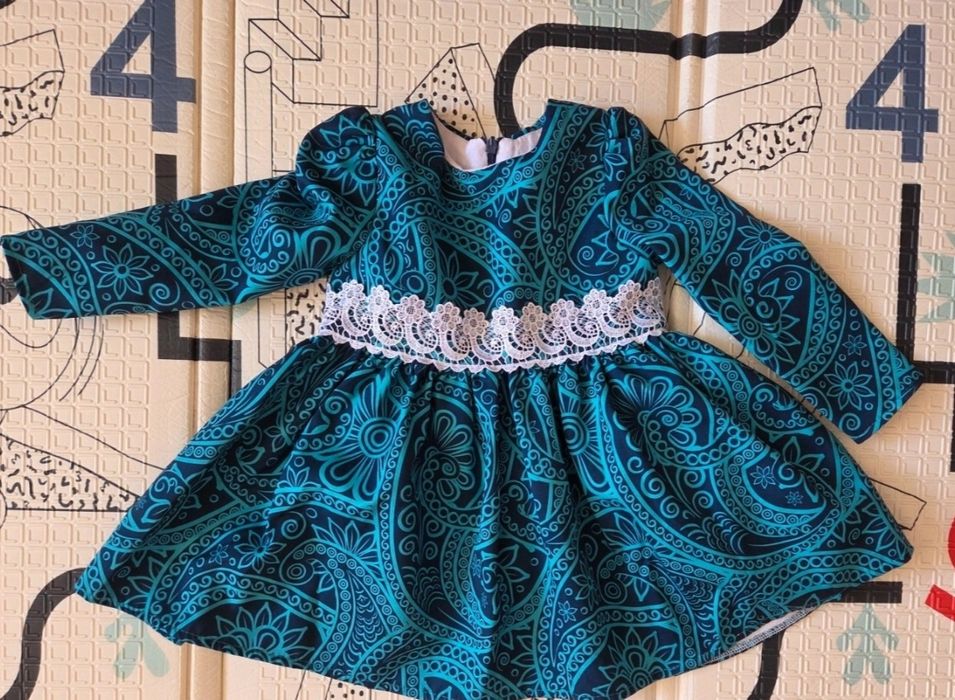 Rochita groasa marimea 86