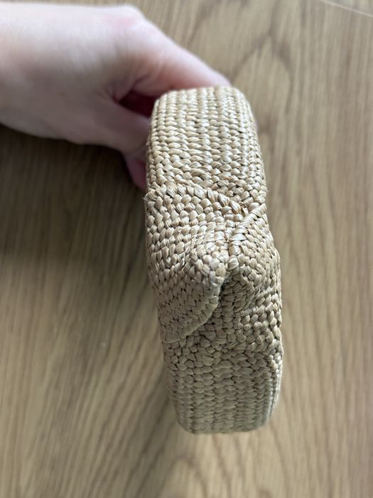 Benita par model impletit