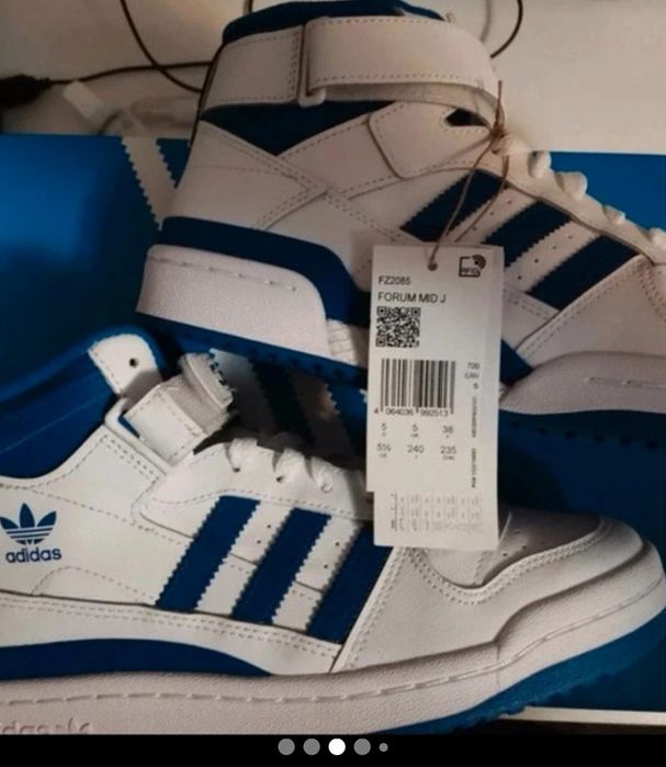 Adidași noi mărimea 38