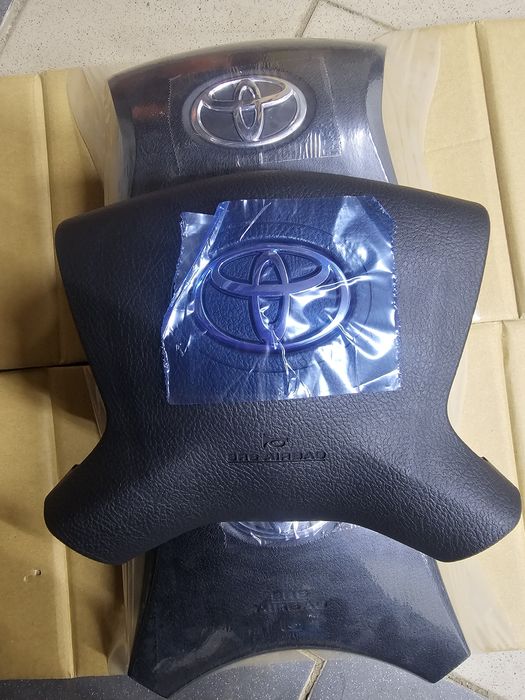 Подушка безопасности тойота авенс,тойота хайлюкс.ис