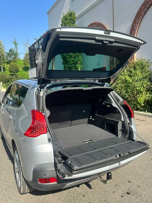 Peugeot 3008 panoramic, fab 2011