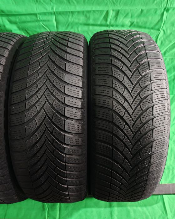 215/55R17 Semperit 2023 by continental stare foarte buna