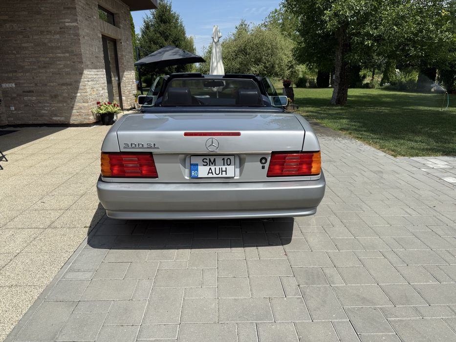 Mercedes Benz SL 300 - masina de epoca