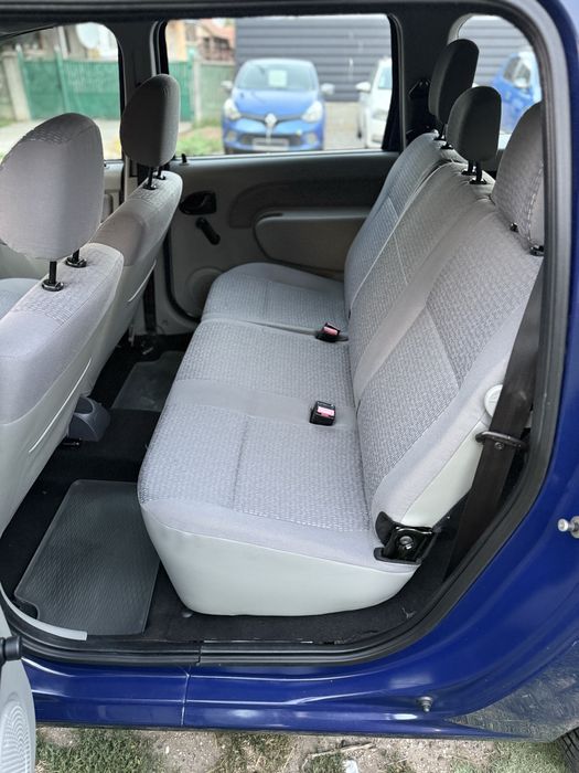 Dacia Logan Mcv 1.6 16v • Benzina •