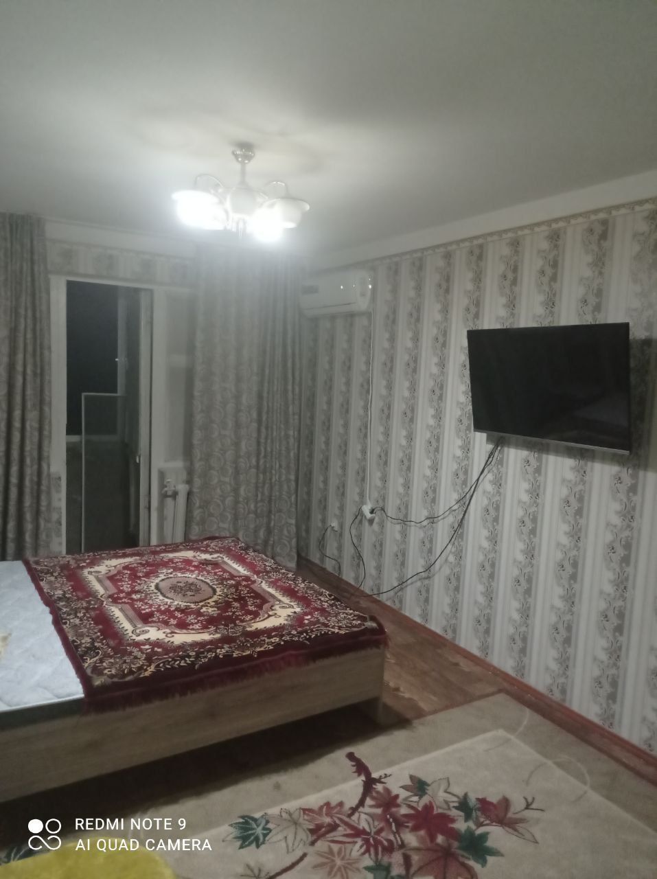 Сдается 1 комнатная квартира в центре с обстановкой