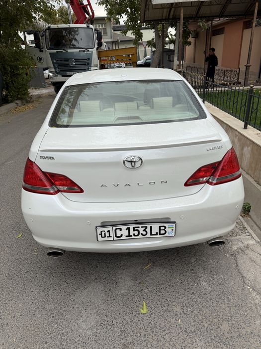 Toyota Avalon 2009
