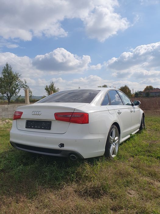 Vând Audi A6 C7 s-line avariat
