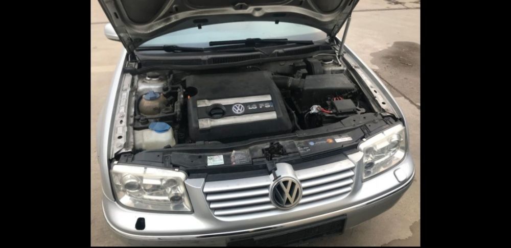 Injectoare Injector vw Golf 4 Bora 1.6FSI 81kw cod motor BAD 036906036