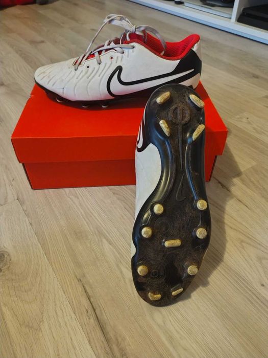 Бутонки Nike Legend 10 #39