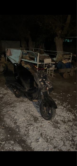 м8 мопед 120к или 13айфон