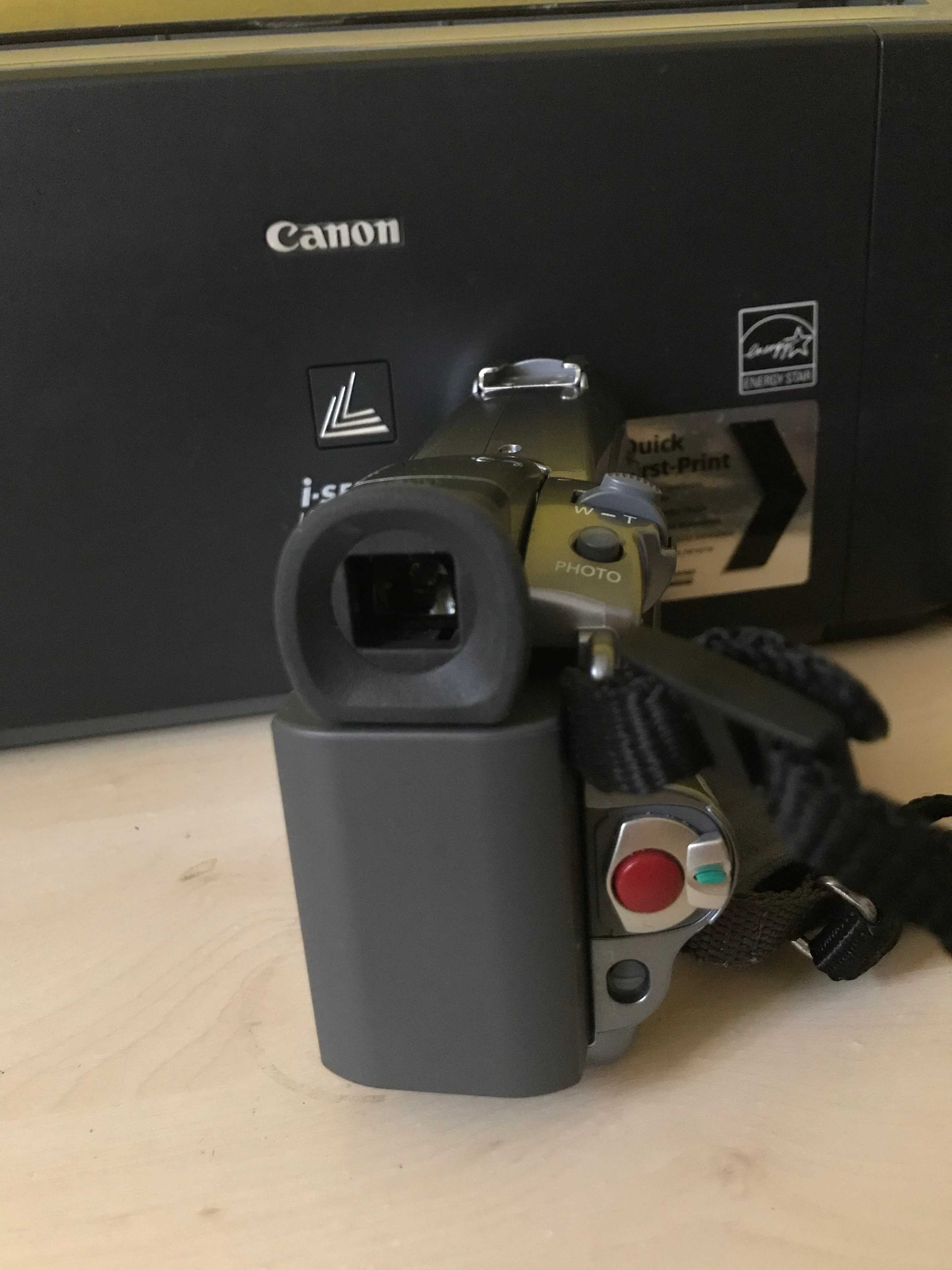 Ретро Видеокамера Canon HG10 FullHD