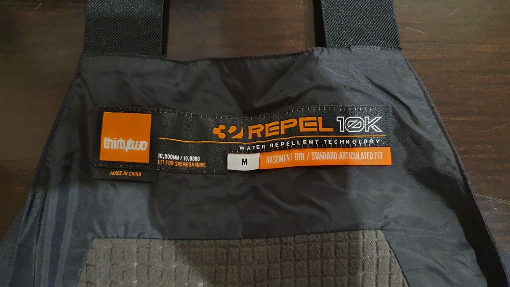 Сноуборд гащеризон Thirty Two