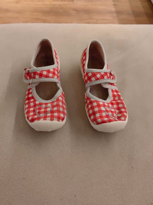 Продавам обувки по 10 лв