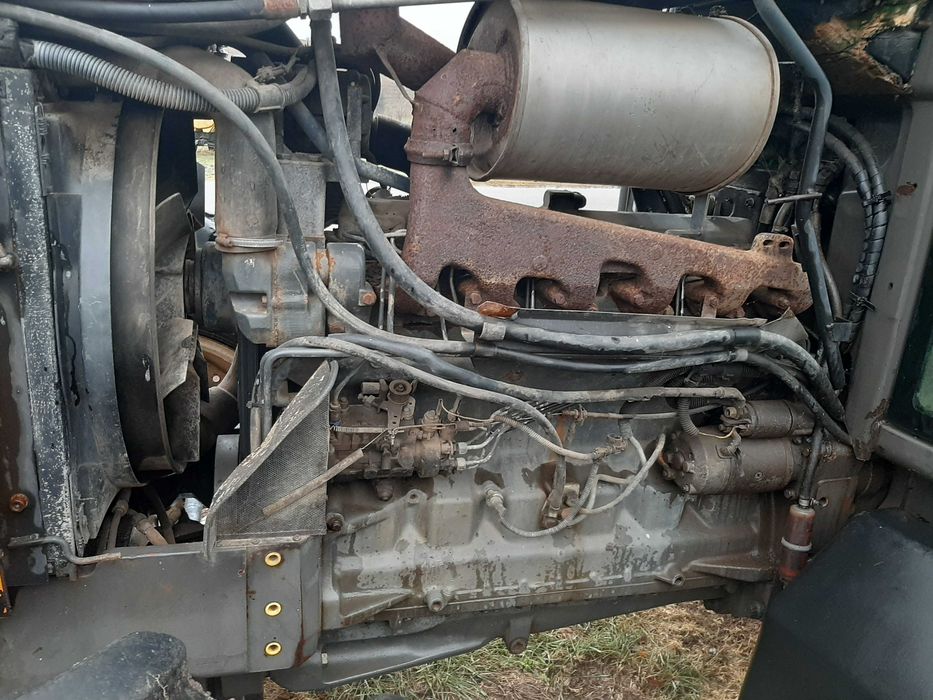 Vand sau schimb tractor Renault Ares 620