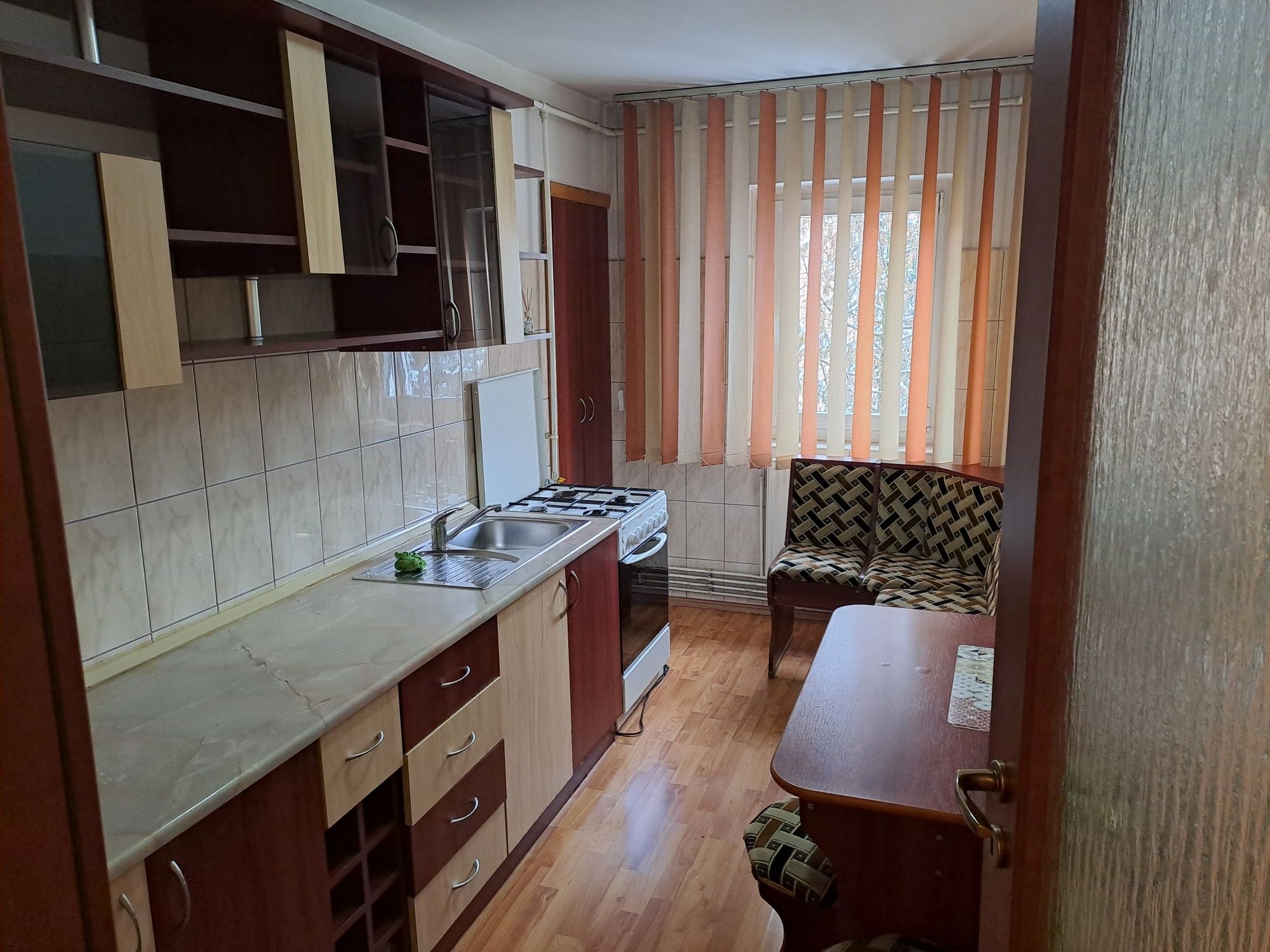 Apartament 2 camere Centrul Civic CEC