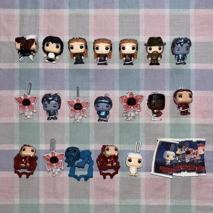 Kinder Joy Stranger Things (Funko Pop) фигурки