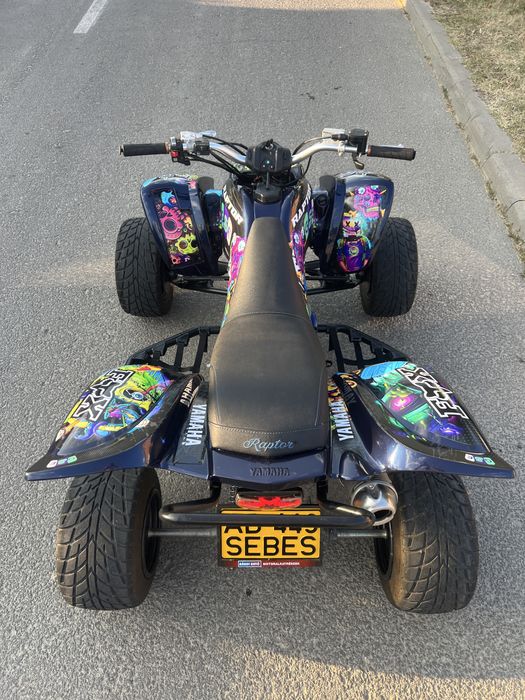 Yamaha raptor 660