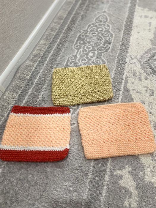 Косметичка вязанные крючком по 2000 тыс.тенге