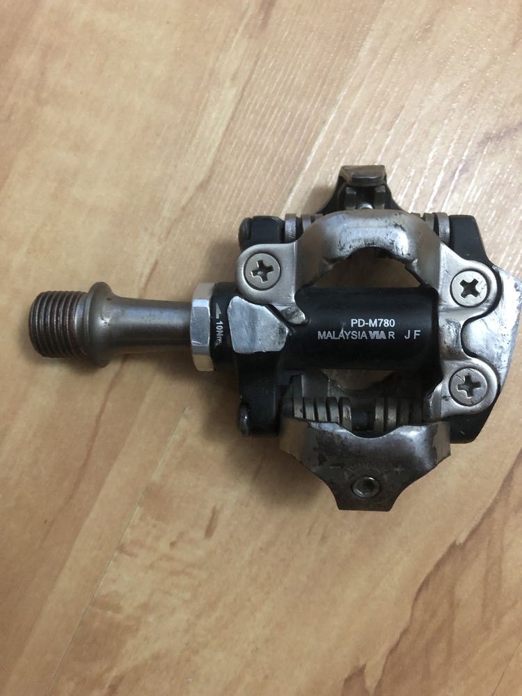 Pedale Shimano Deore