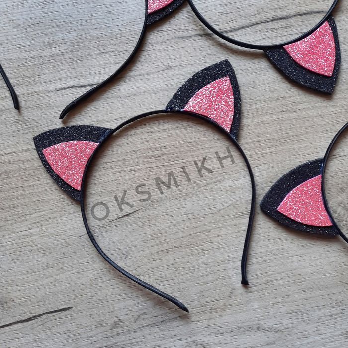 Тематический ободок с рожками