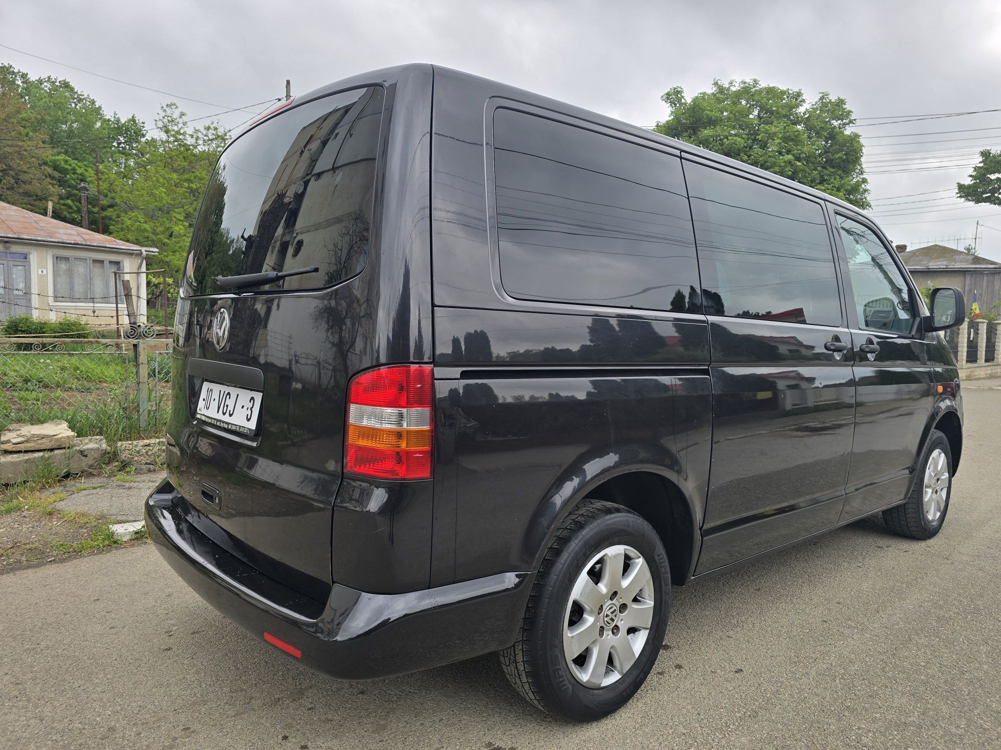 Vw Transporter T5 2.5 TDI An 2007 * 6 Locuri Dublu Cabina * Manuala