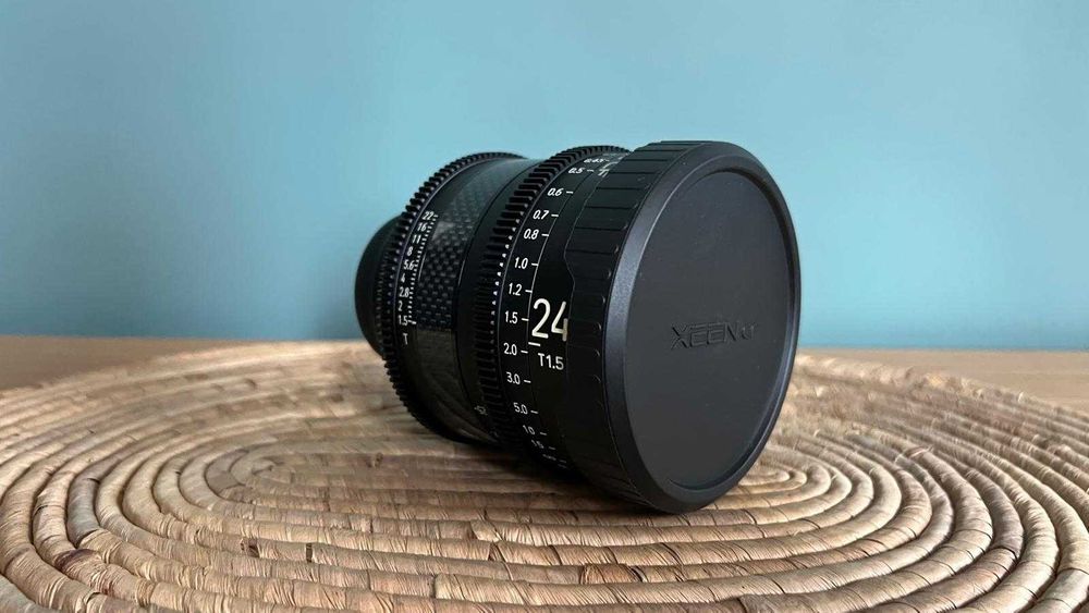 Професионален кино-обектив Xeen CF 24mm T1.5 (Canon EF)