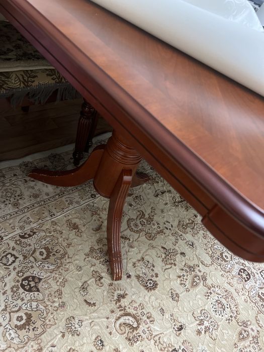 Продается стол раздвижной