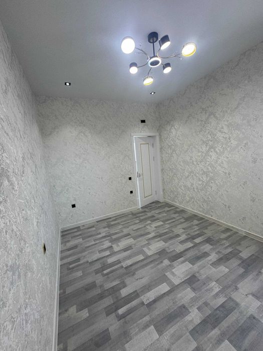 Продаётся двухэтажный коттедж в Янгихаятском районе ( Чорток).